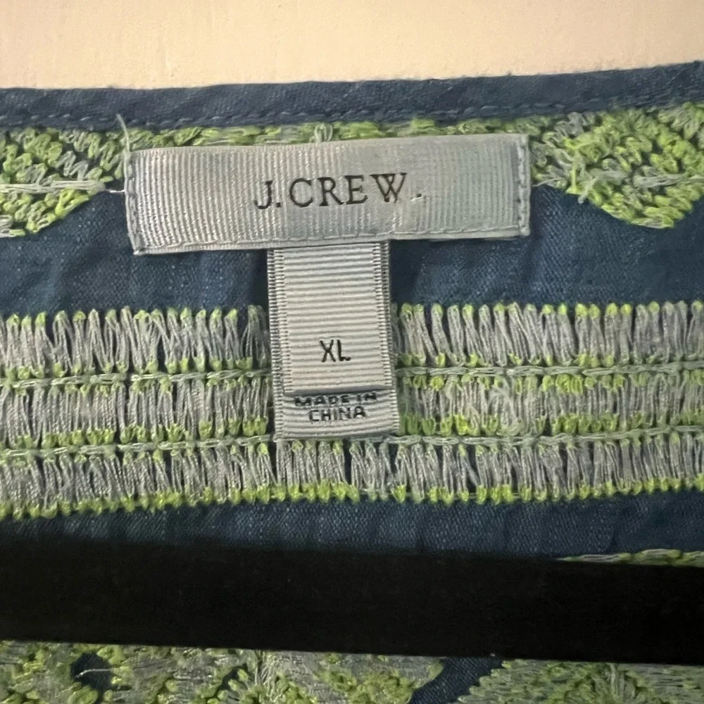 J. Crew Navy and Lime Embroidered Top/ swimsuit cover up SKU D-306) SZ XL